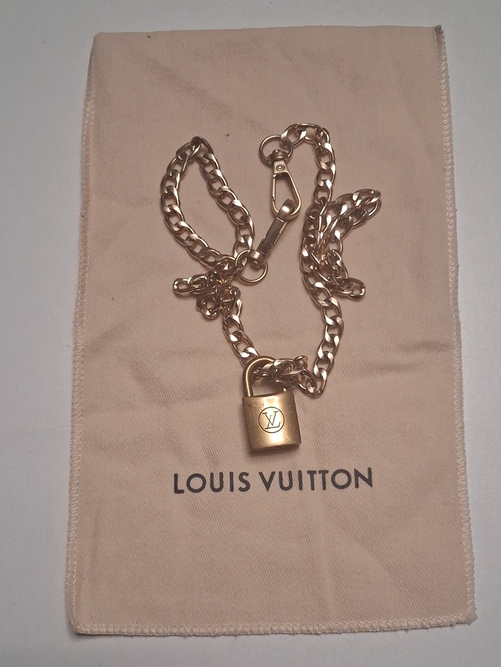 Louis Vuitton Gold Padlock Pendant Chain Necklace